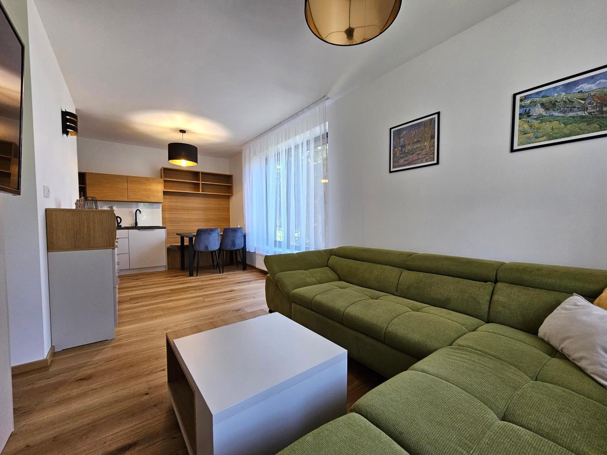 Budinski Apartmany & Wellness ลิฟตอฟสกีมิคูลาช ภายนอก รูปภาพ